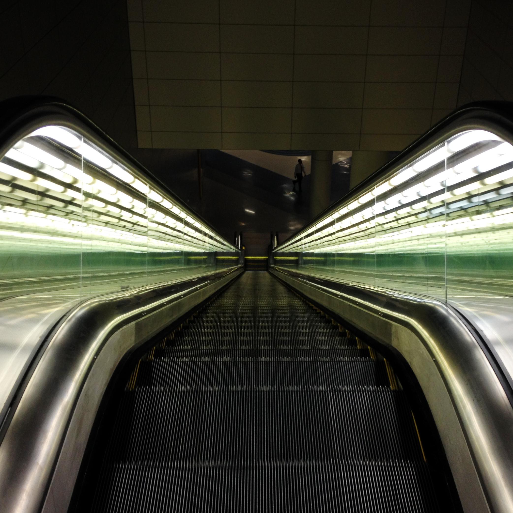 Down Escalator